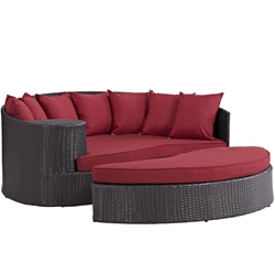 Convene Outdoor Patio Daybed - Espresso Red 